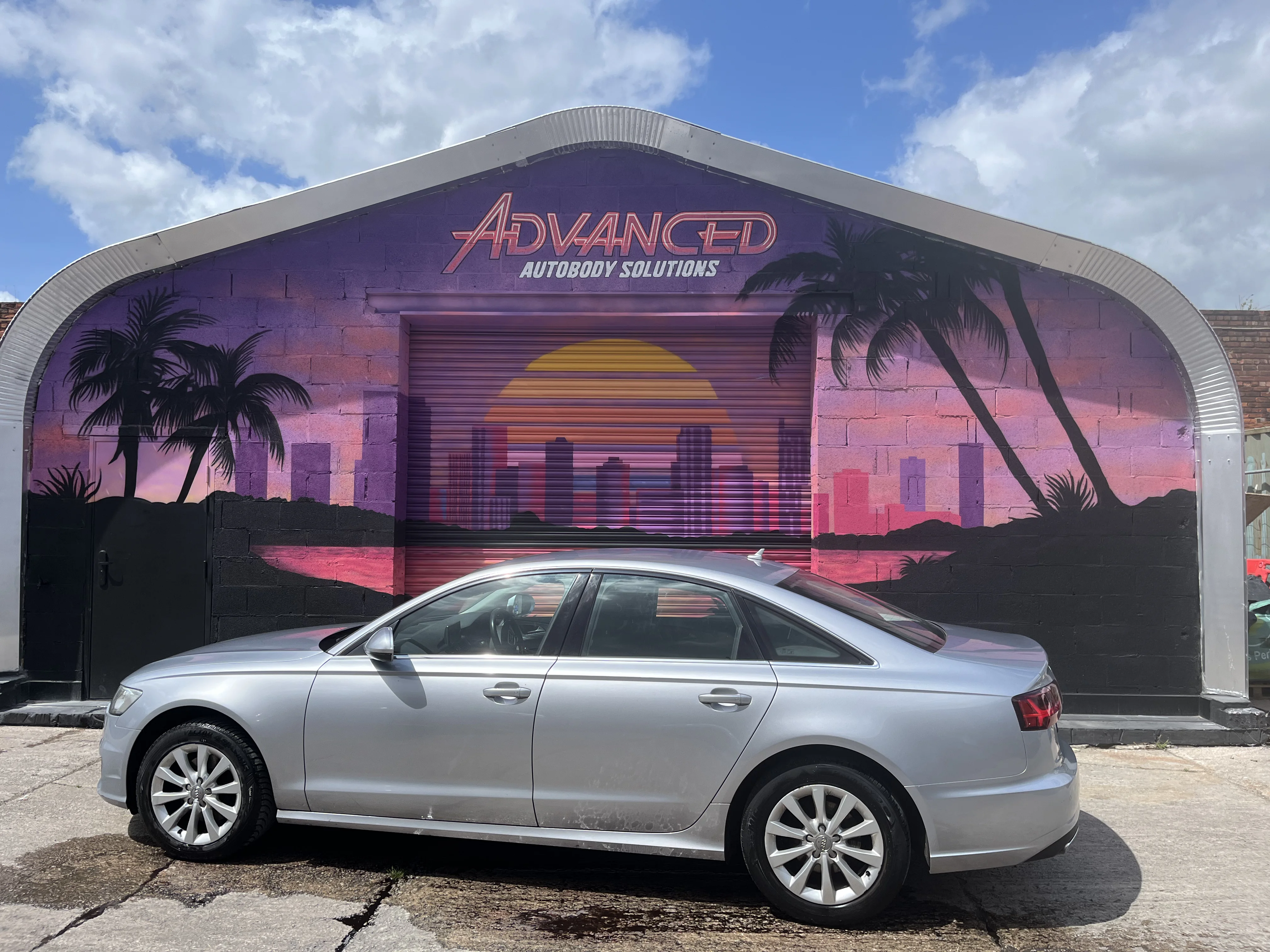 Vehicle scratch repair with colour-matched finish